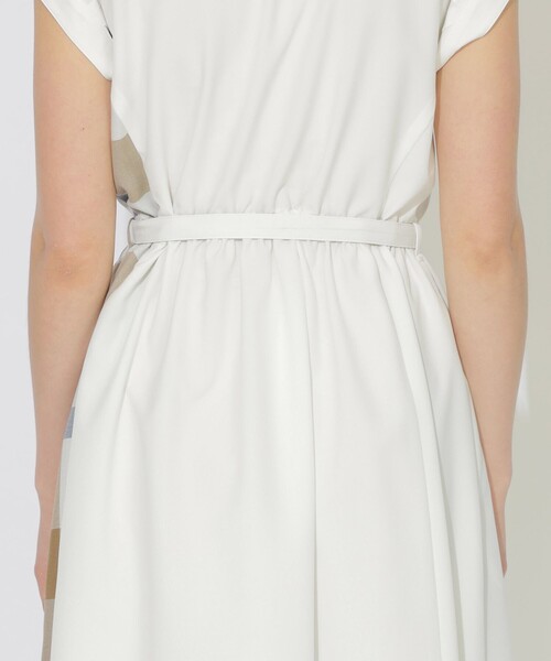 CB CRESTBRIDGE（シービークレストブリッジ）の「パーシャルチェックフレンチスリーブワンピース（ワンピース・レディース・ダークネイビー/ホワイト系その他・M/S）」の6枚目の写真