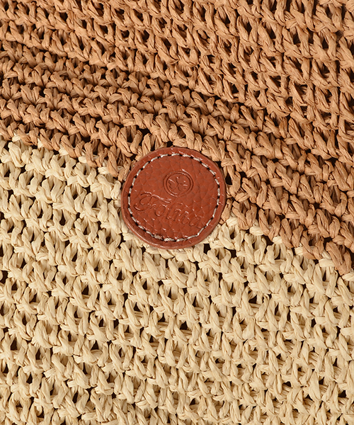 folna（フォルナ）の「【FUDGE 5月号掲載】FOLNA（フォルナ）:ペーパー バイカラー トートバッグ ◇（トートバッグ・レディース・ブラック/キャメル・ONESIZE）」の7枚目の写真