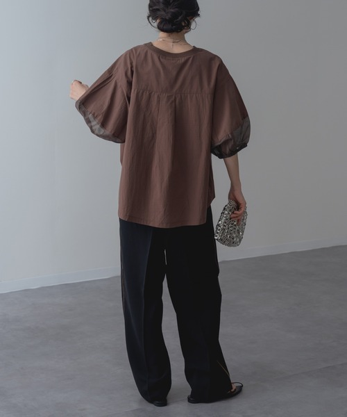 refinedworks(リファインドワークス)の「【refinedworks】半袖 シアートップス プルオーバー(シャツ/ブラウス・レディース・ブラック/ホワイト/ブラウン・FREE)」の21枚目の写真