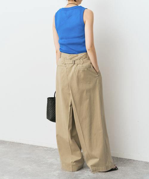 Spick & Span(スピックアンドスパン)の「バックアシメチノ(その他パンツ・レディース・ベージュ/アイボリー・38/36)」の17枚目の写真