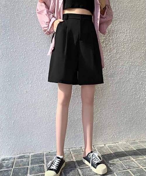 mielu（ミエル）の「ベーシックタックハーフパンツ（その他パンツ・レディース・グリーン/ブラック/ベージュ/ホワイト・LARGE/MEDIUM）」の14枚目の写真