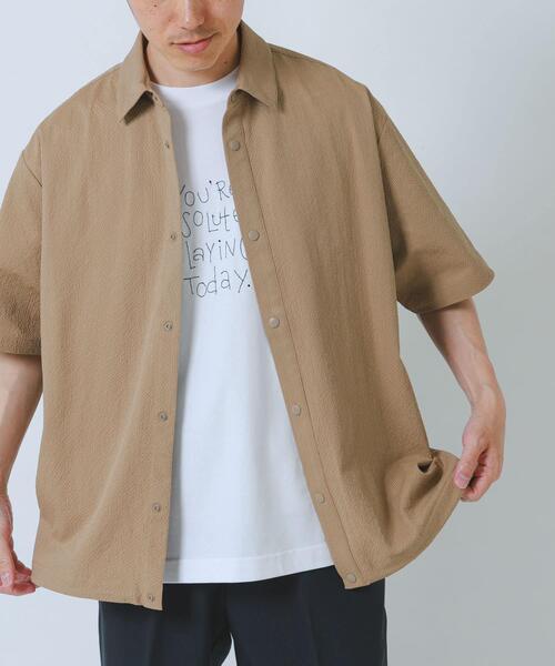 ITEMS URBANRESEARCH（アイテムズ アーバンリサーチ）の「『接触冷感/イージーケア/吸水速乾/撥水/防汚』高機能シアサッカー サイドストレージシャツ(楽着シリーズ)（シャツ/ブラウス・メンズ・ベージュ/ブラック/ライトブルー・MEDIUM/LARGE）」の15枚目の写真