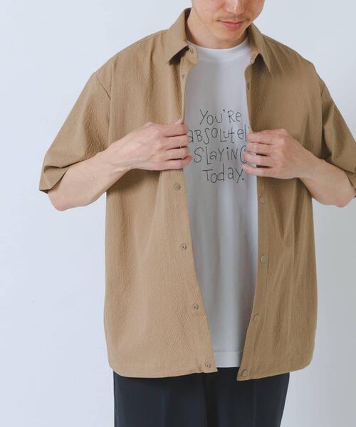 ITEMS URBANRESEARCH（アイテムズ アーバンリサーチ）の「『接触冷感/イージーケア/吸水速乾/撥水/防汚』高機能シアサッカー サイドストレージシャツ(楽着シリーズ)（シャツ/ブラウス・メンズ・ベージュ/ブラック/ライトブルー・MEDIUM/LARGE）」の16枚目の写真