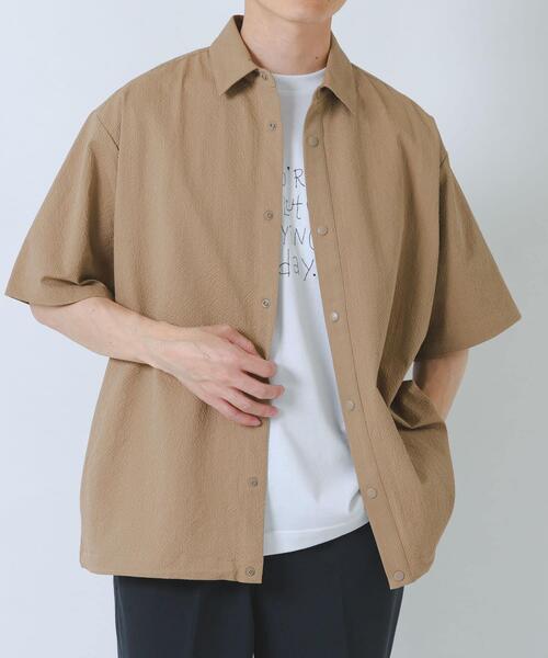 ITEMS URBANRESEARCH（アイテムズ アーバンリサーチ）の「『接触冷感/イージーケア/吸水速乾/撥水/防汚』高機能シアサッカー サイドストレージシャツ(楽着シリーズ)（シャツ/ブラウス・メンズ・ベージュ/ブラック/ライトブルー・MEDIUM/LARGE）」の17枚目の写真
