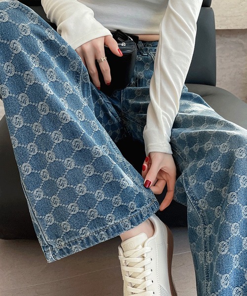L LABEL（エルラベル）の「モノグラムバレルデニムパンツ（デニムパンツ・レディース・インディゴブルー・M-L/S-M）」の3枚目の写真