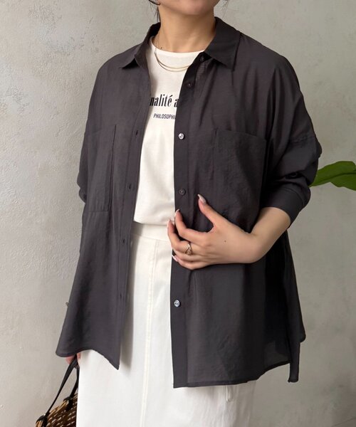 Jena espace merveilleux(ジェナ エスパスメルヴェイユ)の「コンパクトロゴカットソー(Tシャツ/カットソー・レディース・アイボリー/ライトグレー/ブラック/ブルー・FREE)」の19枚目の写真