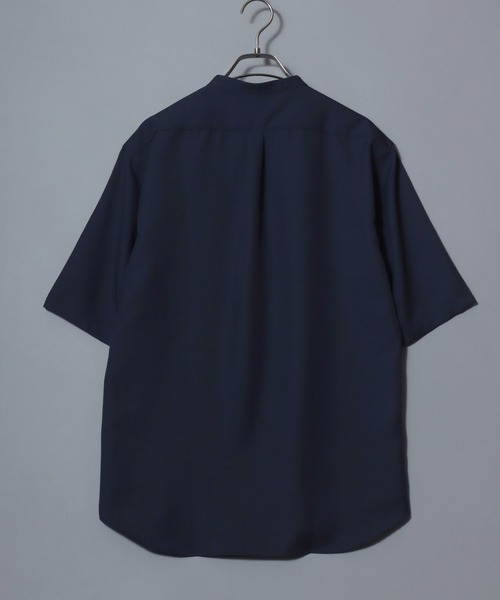 ANPAS（アンパス）の「MADE IN JAPAN Reflax(R) Loose Silhouette Band Collar Half-Sleeve Shirt/日本製 リフラクス ルーズシルエット バンドカラー半袖シャツ メンズ 無地 オーバーサイズ ビッグシルエット（シャツ/ブラウス・メンズ・サックスブルー/ネイビー/ブラック/ホワイト/ブルー・L/XL/M）」の16枚目の写真