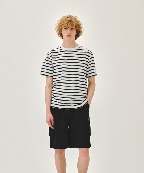 MARITHE + FRANCOIS GIRBAUD(マリテフランソワジルボー)の「SMALL REGULAR LOGO TEE(Tシャツ/カットソー・レディース・ストライプ/チャコール/ホワイト/ブラック/カーキ・LARGE/X-LARGE/SMALL/MEDIUM)」の1枚目の写真