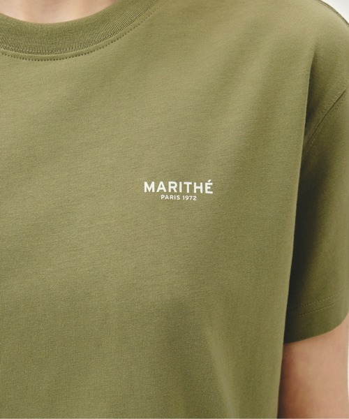 MARITHE + FRANCOIS GIRBAUD(マリテフランソワジルボー)の「SMALL REGULAR LOGO TEE(Tシャツ/カットソー・レディース・ストライプ/チャコール/ホワイト/ブラック/カーキ・LARGE/X-LARGE/SMALL/MEDIUM)」の9枚目の写真