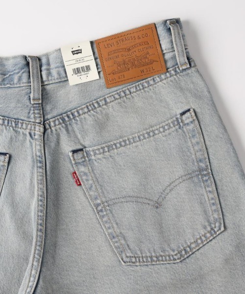 Levi's(リーバイス)の「【Levi's】478バギーショーツ (デニム / ワイドシルエット / 膝丈 / アメカジ / メンズ)(その他パンツ・メンズ・ライトインディゴブルー・30inch/32inch/28inch/34inch)」の2枚目の写真