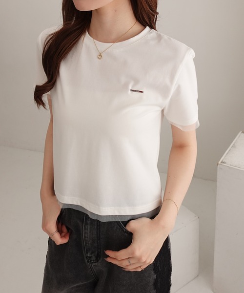 SOELA(ソエラ)の「【INGNI SOELA】プレート付チュールドッキングコンパクトTシャツ/WEB限定(Tシャツ/カットソー・レディース・ブラック/チャコールグレー/オフホワイト・FREE)」の4枚目の写真