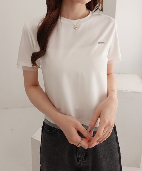SOELA(ソエラ)の「【INGNI SOELA】プレート付チュールドッキングコンパクトTシャツ/WEB限定(Tシャツ/カットソー・レディース・ブラック/チャコールグレー/オフホワイト・FREE)」の6枚目の写真