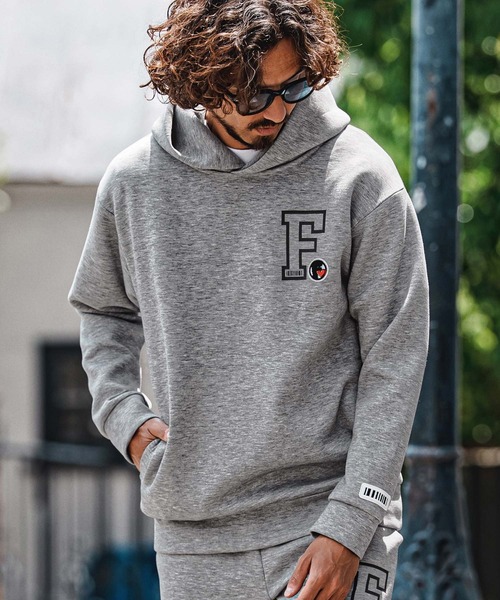 felkod（フィルコッド）の「mpa4154- Chenille Patch Scuba Hoodie フードパーカー(F26A240)（パーカー・メンズ・トップグレー/ネイビー/ブラック・S/M/L/XL）」の4枚目の写真