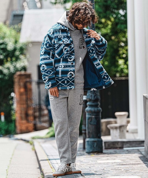 felkod（フィルコッド）の「mpa4154- Chenille Patch Scuba Hoodie フードパーカー(F26A240)（パーカー・メンズ・トップグレー/ネイビー/ブラック・S/M/L/XL）」の8枚目の写真