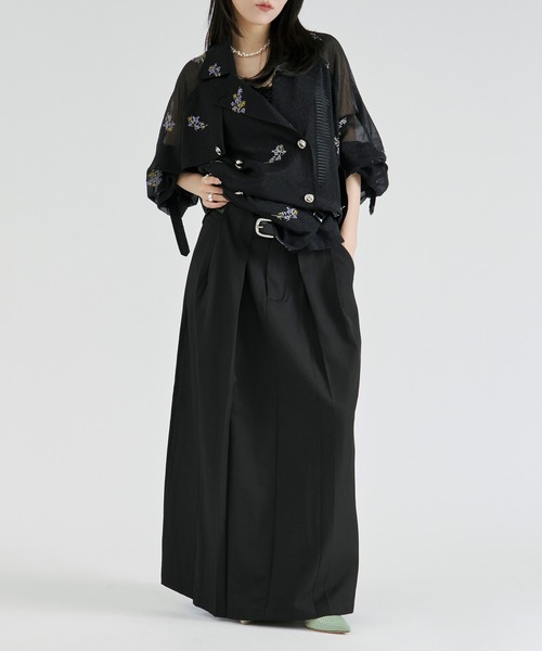 Ezick(エジック)の「belt tuck wide skirt/ベルト付きタックワイドスカート(スカート・レディース・ブラック/チャコール・FREE)」の11枚目の写真