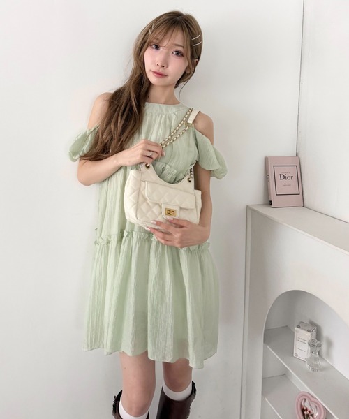 Loueme(ルエム)の「2WAYキルティングチェーンショルダーバッグ(ショルダーバッグ・レディース・ライトブルー/ブラック/オフホワイト/ピンク/ラベンダー・FREE)」の15枚目の写真