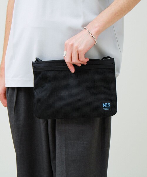 MIS(エムアイエス)の「【MIS/エムアイエス】メッシュポケットサコッシュ(ショルダーバッグ・メンズ・ブラック/ベージュ/ライトグレー・FREE)」の15枚目の写真