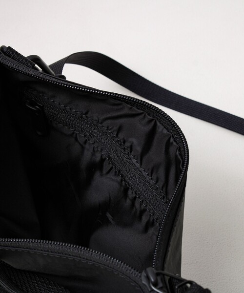 MIS(エムアイエス)の「【MIS/エムアイエス】メッシュポケットサコッシュ(ショルダーバッグ・メンズ・ブラック/ベージュ/ライトグレー・FREE)」の21枚目の写真