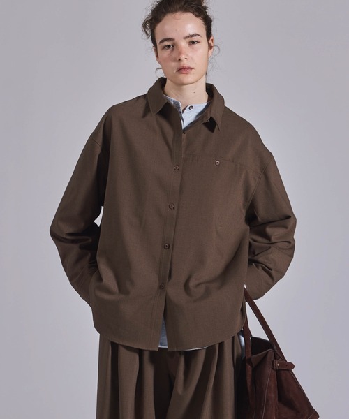 Kelen(ケレン)の「「KELEN / ケレン」バッククロスデザインオーバーシャツ(シャツ/ブラウス・レディース・ネイビー/ブラウン/ライトベージュ・S/M)」の5枚目の写真