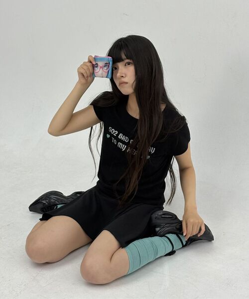 ITZAVIBE(イッザバイブ)の「502 GLITTER LETTERING T SHIRT - BLACK(Tシャツ/カットソー・レディース・その他・FREE)」の14枚目の写真