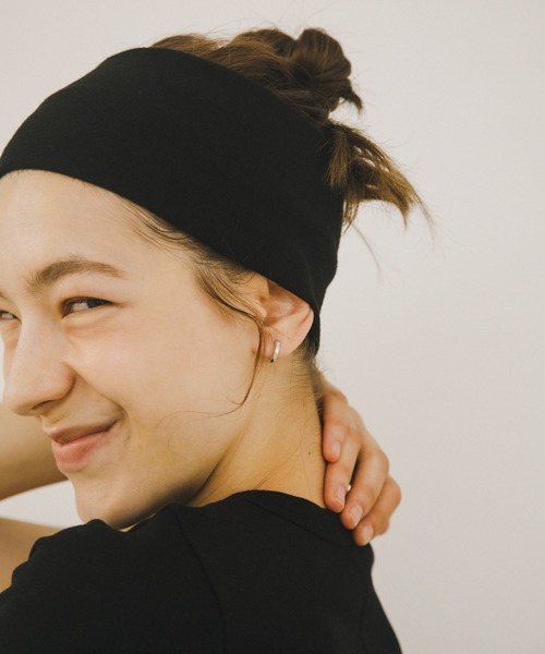 URBAN RESEARCH(アーバンリサーチ)の「decor『デコール』 LINE PIERCE(ピアス(両耳用)・レディース・シルバー・-)」の2枚目の写真