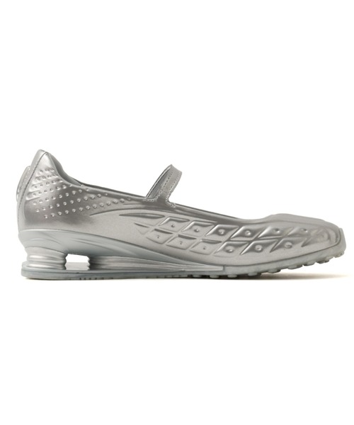 NIKE（ナイキ）の「NIKE WMNS SHOX Z CALISTRA / ナイキ ウィメンズ ショックス Z CALISTRA【SP】（スニーカー・レディース・シルバー・23.5cm/23.0cm/25.0cm/24.5cm/24.0cm）」の5枚目の写真