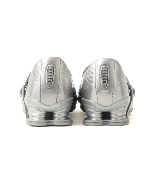 NIKE（ナイキ）の「NIKE WMNS SHOX Z CALISTRA / ナイキ ウィメンズ ショックス Z CALISTRA【SP】（スニーカー・レディース・シルバー・23.5cm/23.0cm/25.0cm/24.5cm/24.0cm）」の4枚目の写真