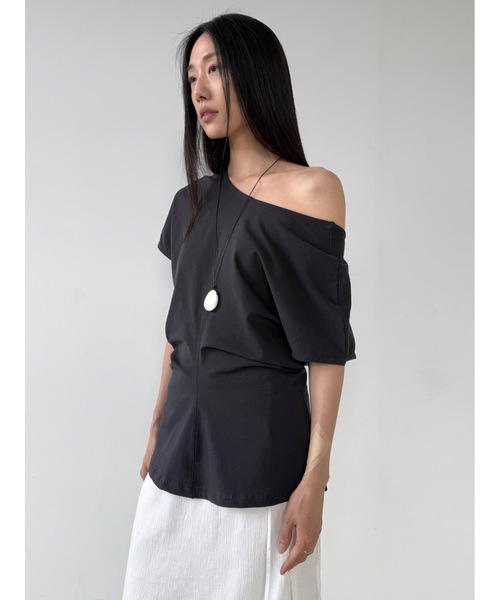 Didot.showroom（ディドット ショールーム）の「バックオープンウエストシェイプT（Tシャツ/カットソー・レディース・チャコール/シルバーグレー/ホワイト・FREE）」の3枚目の写真