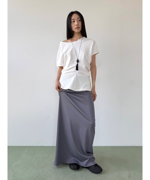 Didot.showroom（ディドット ショールーム）の「バックオープンウエストシェイプT（Tシャツ/カットソー・レディース・チャコール/シルバーグレー/ホワイト・FREE）」の5枚目の写真