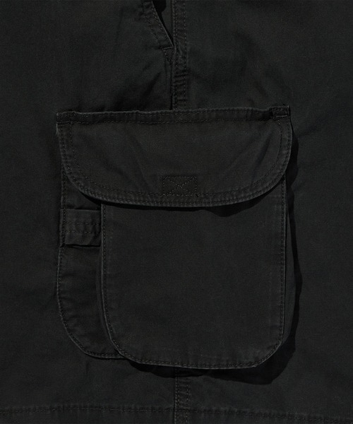Levi's(リーバイス)の「Levi's/リーバイス フィッシング カーゴショートパンツ(カーゴパンツ・メンズ・ブラック・28inch/30inch/32inch/34inch/36inch)」の14枚目の写真