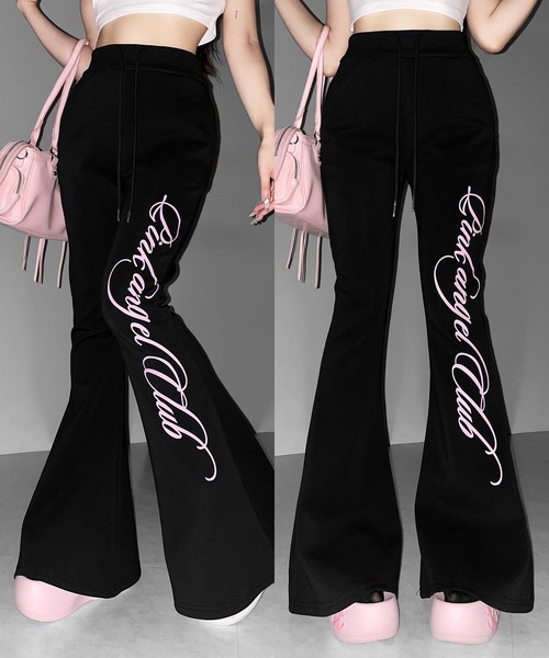 me+em select(ミームセレクト)の「【 PINK ANGEL CLUB 】レタリングロゴスウェットフレアパンツ / PINK ANGEL CLUB lettering logo sweat flare pants(スウェットパンツ・レディース・グレー/ブラック・FREE)」の2枚目の写真