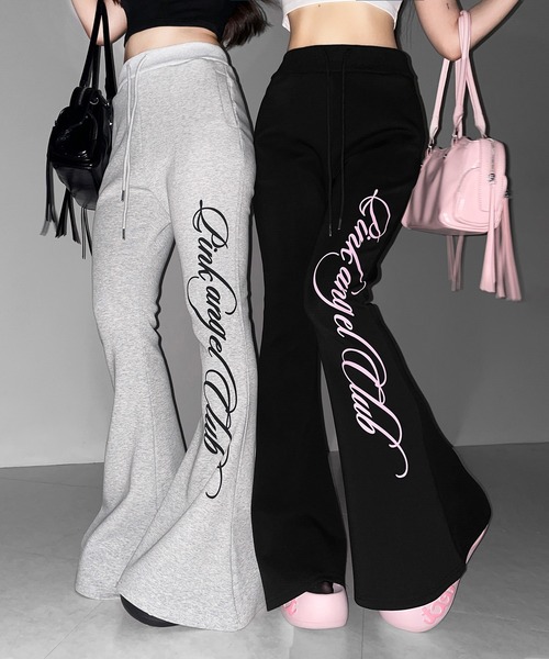 me+em select(ミームセレクト)の「【 PINK ANGEL CLUB 】レタリングロゴスウェットフレアパンツ / PINK ANGEL CLUB lettering logo sweat flare pants(スウェットパンツ・レディース・グレー/ブラック・FREE)」の11枚目の写真