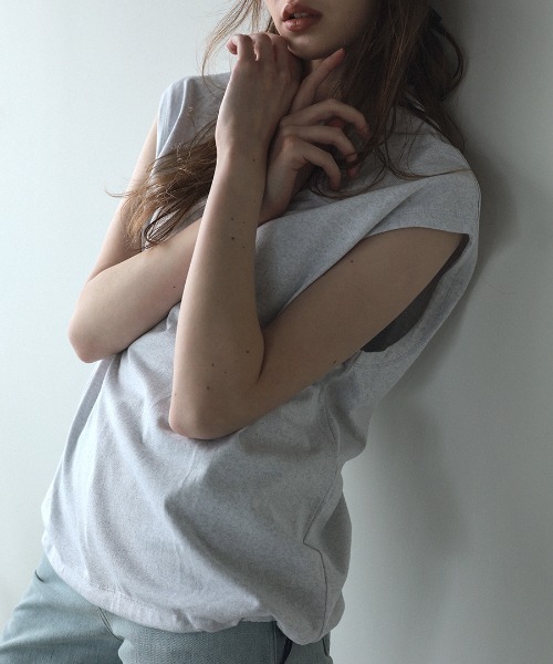 DONOBAN(ドノバン)の「【ELME】Balloon Sleeveless Tee / 3カラー(Tシャツ/カットソー・レディース・ブラック/グレー/ホワイト・S/M)」の7枚目の写真