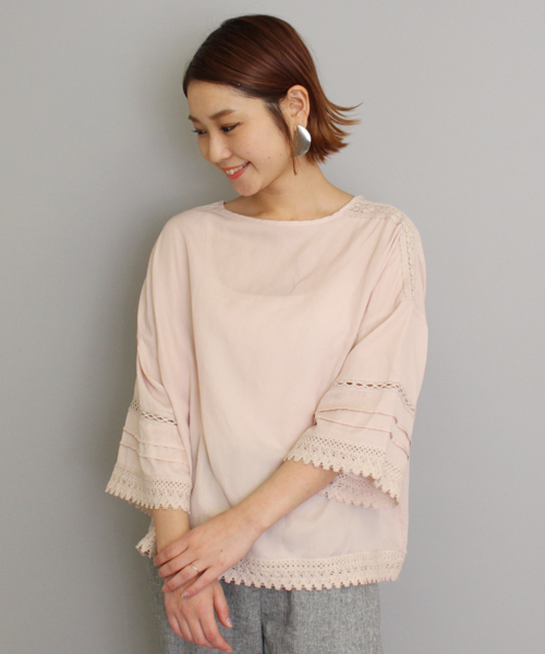 mystic(ミスティック)の「【mystic】かぎ針レースプルオーバー(シャツ/ブラウス・レディース・オフホワイト/グリーン/ネイビー/ピンク・フリ-)」の4枚目の写真