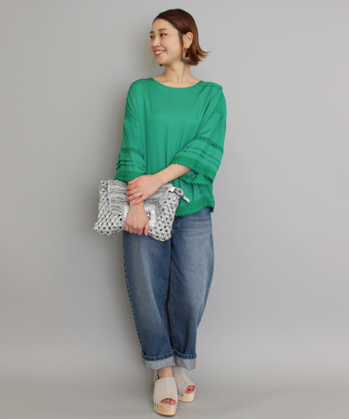 mystic(ミスティック)の「【mystic】かぎ針レースプルオーバー(シャツ/ブラウス・レディース・オフホワイト/グリーン/ネイビー/ピンク・フリ-)」の5枚目の写真