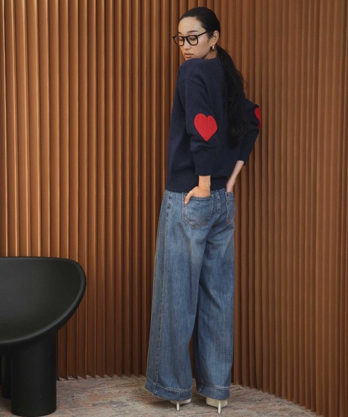 ELFRANK(エルフランク)の「【2026AW】【M~Lサイズ展開】ハートエルボー刺繍Vネックニットカーディガン(カーディガン/ボレロ・レディース・ネイビー/オフホワイト/レッド/ブラック・M/L)」の18枚目の写真