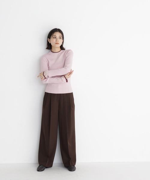 NATURAL BEAUTY BASIC(ナチュラルビューティーベーシック)の「シアーフレアカフスリブニット(ニット/セーター・レディース・ベージュ系その他/ピンク系その他2/オフホワイト/ブルー/ダークブラウン/チャコールグレー/ブラック・フリ-)」の11枚目の写真