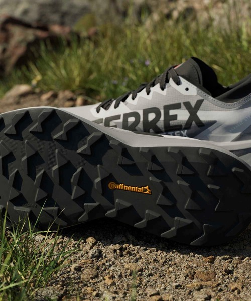 adidas(アディダス)の「テレックス アグラヴィック GTX 2 トレイルランニング / TERREX AGRAVIC GTX 2 TRAIL RUNNING / ランニングシューズ / アディダス adidas(スニーカー・メンズ・グレー・24.0cm/24.5cm/25.0cm/28.5cm/29.0cm/25.5cm/26.0cm/26.5cm/27.0cm/27.5cm/28.0cm)」の19枚目の写真