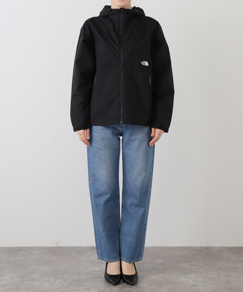 Spick & Span(スピックアンドスパン)の「《撥水 / 追加》THE NORTH FACE/ザ ノース フェイス Compact Jacket(マウンテンパーカー・レディース・ベージュ/ブラック・MEDIUM)」の12枚目の写真