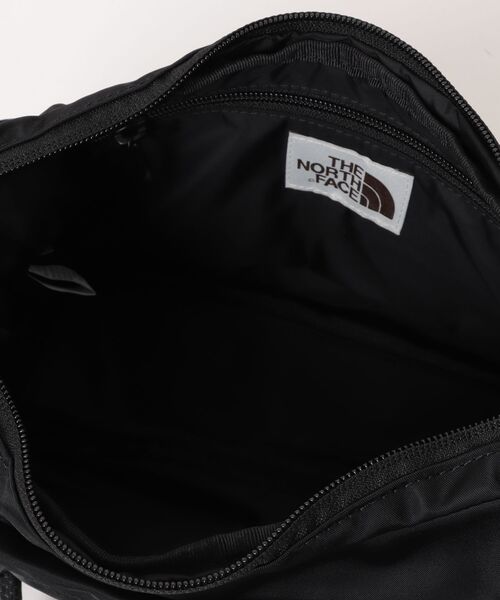 THE NORTH FACE(ザノースフェイス)の「TNF/WL-BONNEY HOBO BAG MINI-2(ショルダーバッグ・メンズ・ブラック/クリーム・FREE)」の13枚目の写真