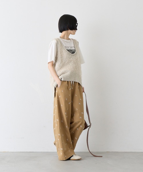 CIAOPANIC TYPY(チャオパニックティピー)の「∴リーフ刺繍ワイドイージーチノパンツ(Tシャツ/カットソー・レディース・カーキ/ベージュ/ブラウン・SMALL/MEDIUM/LARGE)」の12枚目の写真