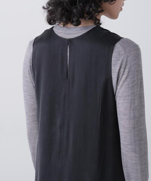 YLEVE（イレーヴ）の「YLEVE / FIBRILLATED SATIN A - LINE DRESS（ワンピース・レディース・グリーン系その他7/ブラック・1）」の12枚目の写真