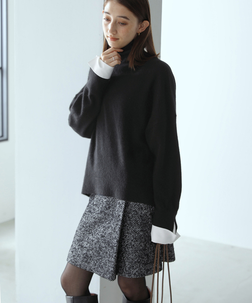 La TOTALITE（ラトータリテ）の「【洗える】カフスドッキングタートルプルオーバー（ニット/セーター・レディース・チャコールグレー/ブラック・FREE）」の5枚目の写真