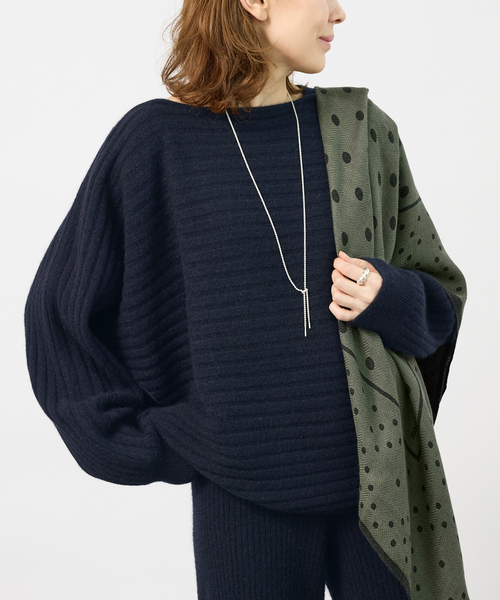 VERMEIL par iena（ヴェルメイユパーイエナ）の「Wool Yak Mix ドルマンニット（ニット/セーター・レディース・カーキ/ネイビー・FREE）」の2枚目の写真