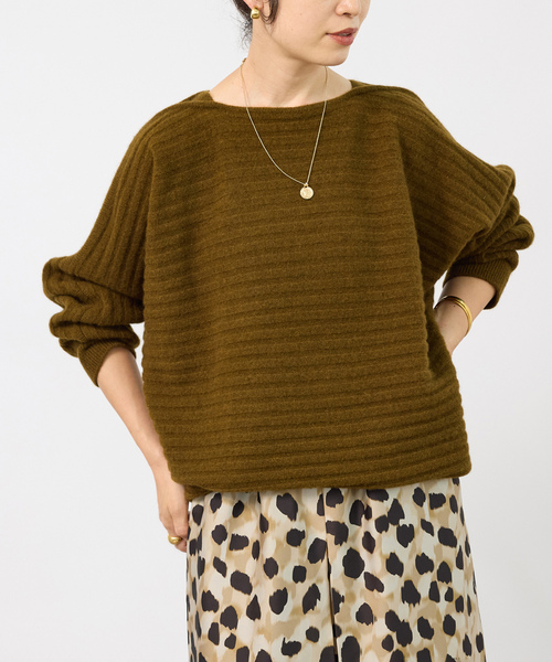 VERMEIL par iena（ヴェルメイユパーイエナ）の「Wool Yak Mix ドルマンニット（ニット/セーター・レディース・カーキ/ネイビー・FREE）」の7枚目の写真