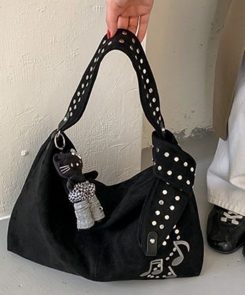 SHERU(シェル)の「音符刺繍 リベットショルダーバッグ Y2K ホーボーバッグ(ショルダーバッグ・レディース・ブラック・F)」の13枚目の写真