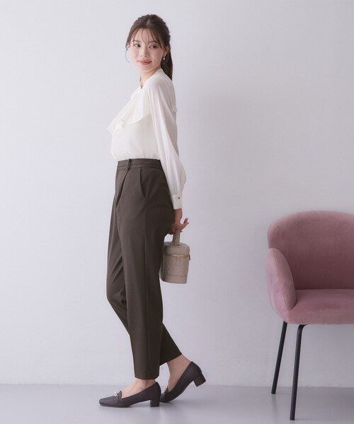 index（インデックス）の「【XS-3Lサイズ】ストレッチテーパードパンツ《洗濯機OK／イージーアイロン》（その他パンツ・レディース・ブラック/ネイビー/ブラウン系その他2/ブラック系1・44/42/40/38/36/34）」の11枚目の写真