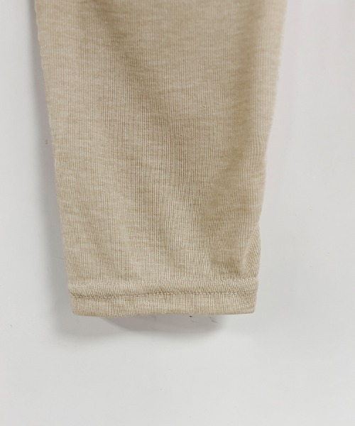 LEMOA(レモア)の「シアーVネック長袖プルオーバーカットソー(Tシャツ/カットソー・レディース・ベージュ/カーキ/ブラック・LARGE/MEDIUM)」の10枚目の写真