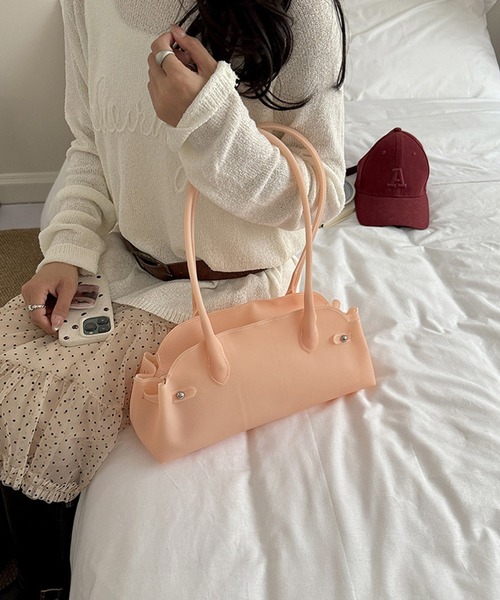 shyam inspiration(シャムインスピレーション)の「jelly bag/横長ジェリーバッグ(ショルダーバッグ・レディース・パープル/ピンク/イエロー/ブルー/グリーン・F)」の8枚目の写真
