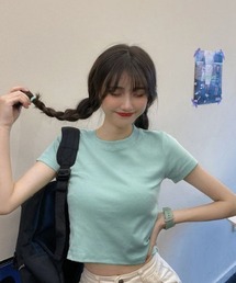 ショート丈トップス Tシャツ